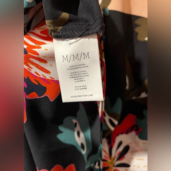 Cabi Vibrant Floral Print Women's Top - Picture 5 of 5